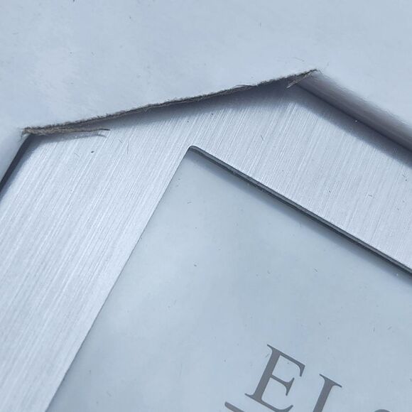 💜NIB Elsa L, Inc Brushed Silver 5x7 Picture Frame - Picture 2 of 3